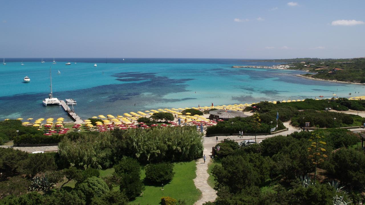 Отель Club Esse Roccaruja Стинтино Экстерьер фото